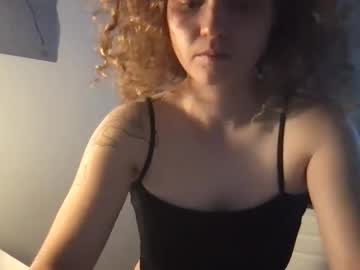 Sophie21xoxo Chaturbate stream image from September 12, 2025