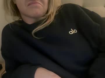 Broke4blake Chaturbate stream image from September 12, 2025