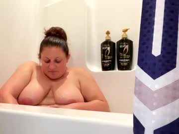Dollydimplez Chaturbate stream image from September 12, 2025