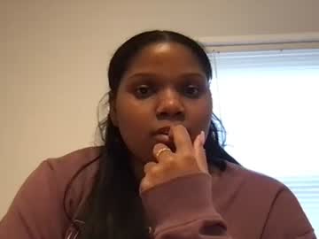 Mellymel15 Chaturbate stream image from September 12, 2025