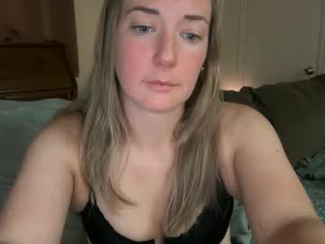 Camilajohnson2002 Chaturbate stream image from September 12, 2025