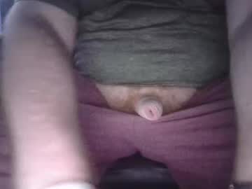 Weefuzzywhyte Chaturbate stream image from September 12, 2025