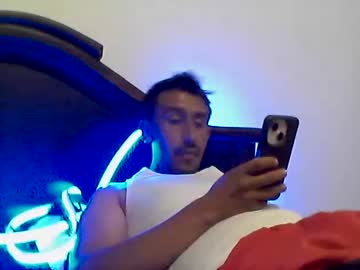 Andresfitboy Chaturbate stream image from September 13, 2025