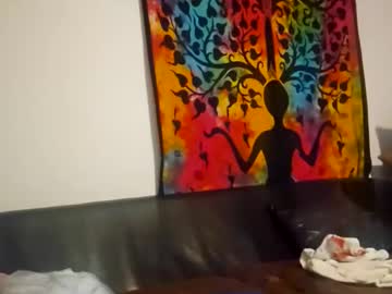 Creamymilf11 Chaturbate stream image from September 13, 2025