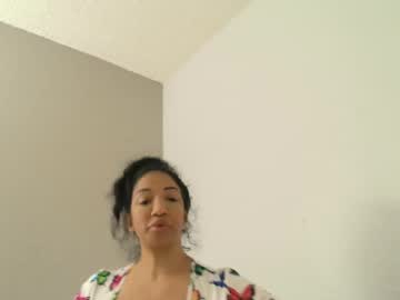 Karinabonita Chaturbate stream image from September 13, 2025