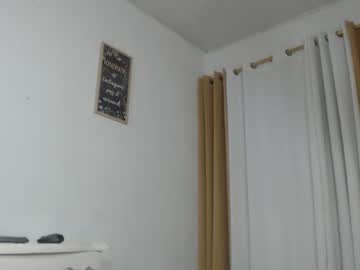 Kim_Lu29 Chaturbate stream image from September 13, 2025