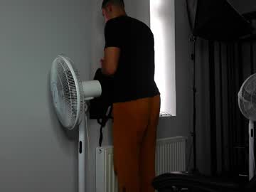 Ryan_Dozer Chaturbate stream image from September 13, 2025