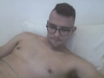 Hardboylovemilfmoom Chaturbate stream image from September 13, 2025