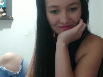 _Laureneyes Chaturbate stream image from September 13, 2025