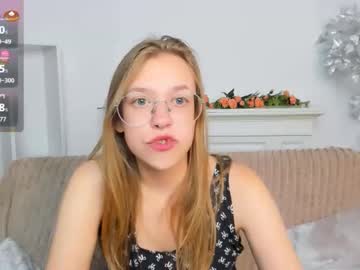 Layriantavee Chaturbate stream image from September 13, 2025