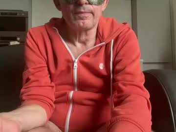 Arkollan Chaturbate stream image from September 13, 2025