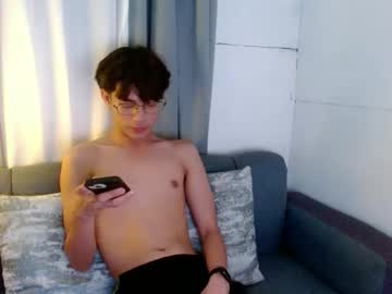 Only_Mau Chaturbate stream image from September 13, 2025