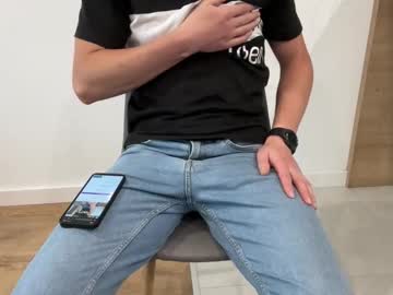 Andrii3000 Chaturbate stream image from September 13, 2025