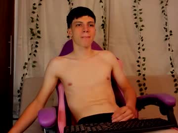 Rich4rd_ Chaturbate stream image from September 13, 2025