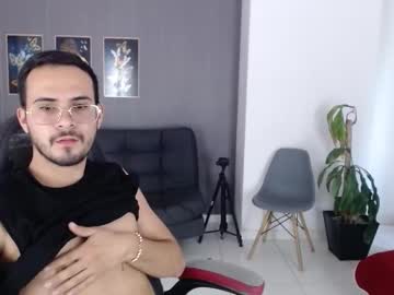 Arontrey21_ Chaturbate stream image from September 13, 2025