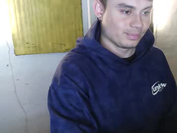 Larottajai Chaturbate stream image from September 14, 2025