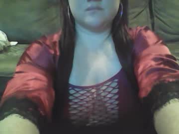 Mommies_Mooseknuckle Chaturbate stream image from September 14, 2025