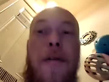 Funlovexouple Chaturbate stream image from September 14, 2025