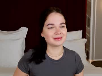 Nikaflowers Chaturbate stream image from September 14, 2025