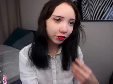 Glennabellew Chaturbate stream image from September 14, 2025