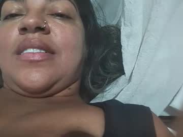 Kinhalis Chaturbate stream image from September 14, 2025