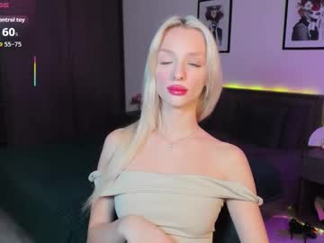Lexieblonde Chaturbate stream image from September 14, 2025