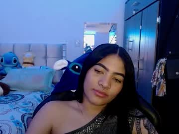 Caylinn19 Chaturbate stream image from September 14, 2025