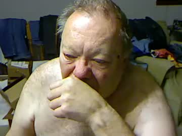 Blemon32 Chaturbate stream image from September 14, 2025