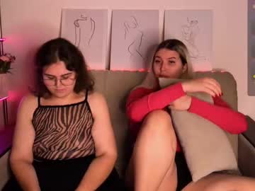 Curvy_Janie Chaturbate stream image from September 14, 2025