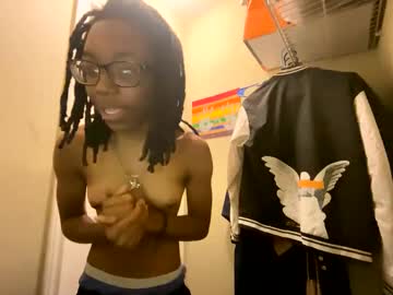 Siyafterdark Chaturbate stream image from September 14, 2025