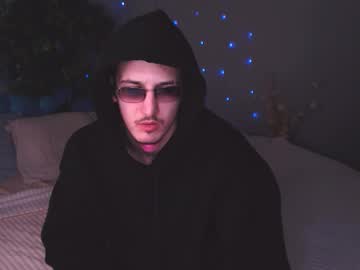 Kiskakurt Chaturbate stream image from September 14, 2025