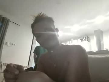 Davisinho416017 Chaturbate stream image from September 14, 2025