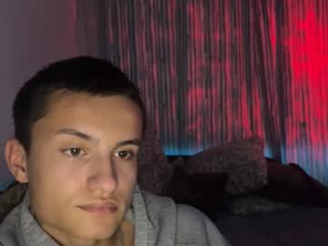 Foooxxxi Chaturbate stream image from September 14, 2025
