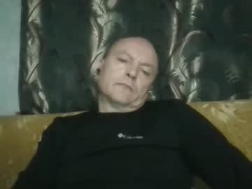 Vadova Chaturbate stream image from September 14, 2025