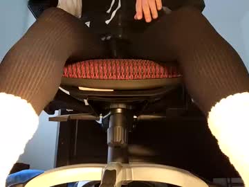 Femboymanagercoperation Chaturbate stream image from September 14, 2025
