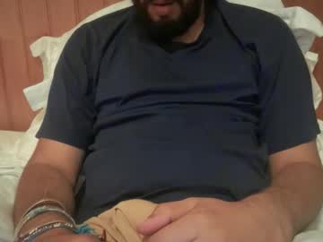 Skinnyguyfun Chaturbate stream image from September 14, 2025