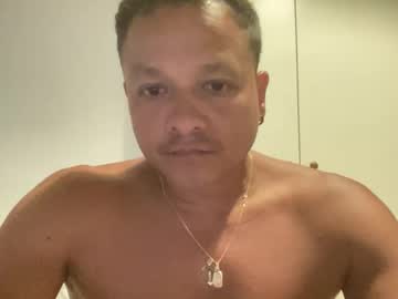 Muycasual Chaturbate stream image from September 14, 2025
