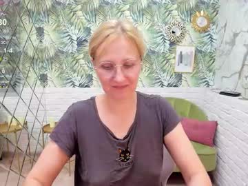 Paris_Cherry Chaturbate stream image from September 14, 2025