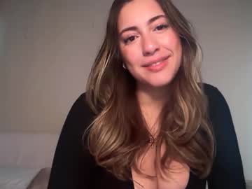 Sieena Chaturbate stream image from September 14, 2025