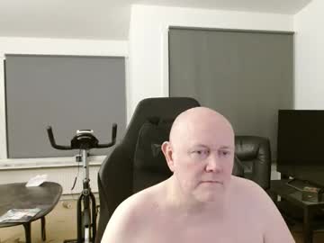 Thomash32 stream image from September 14, 2025