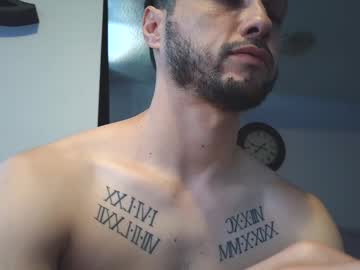 Chicokevo Chaturbate stream image from September 14, 2025