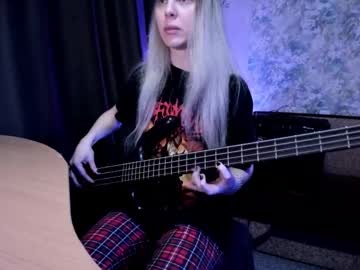 Exorty Chaturbate stream image from September 15, 2025