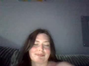 Luckygirl96 Chaturbate stream image from September 15, 2025