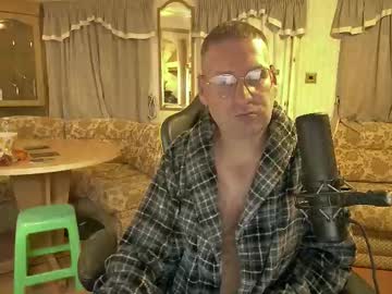 Usernameuzer Chaturbate stream image from September 15, 2025