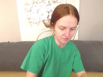 Evarey_ Chaturbate stream image from September 15, 2025