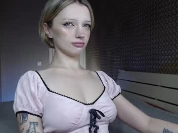Milinamarvelous Chaturbate stream image from September 15, 2025