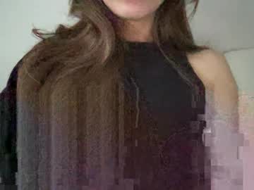 Marinalovenow Chaturbate stream image from September 15, 2025