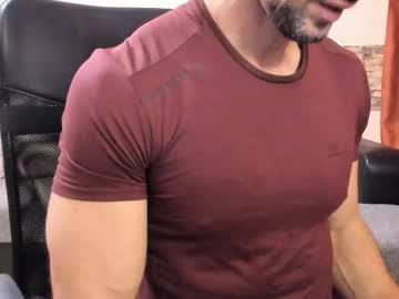 Texashunk Chaturbate stream image from September 15, 2025