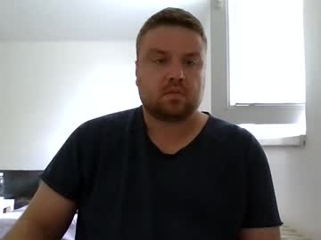 Klumbis Chaturbate stream image from September 15, 2025