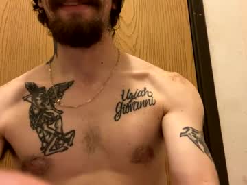 Almightyglo0998 Chaturbate stream image from September 15, 2025